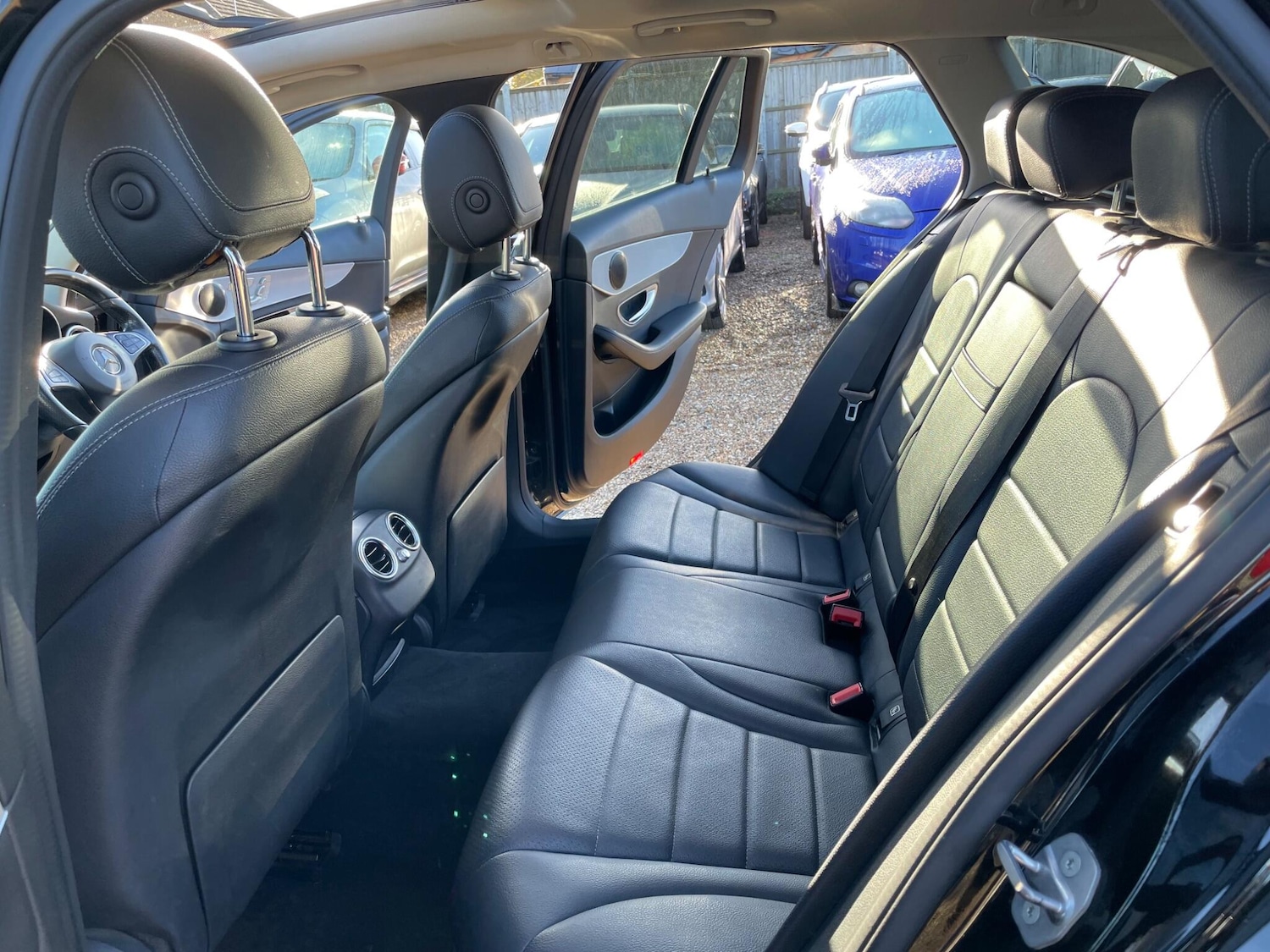 Used Mercedes-Benz C Class for sale - 77611670: Photo 34