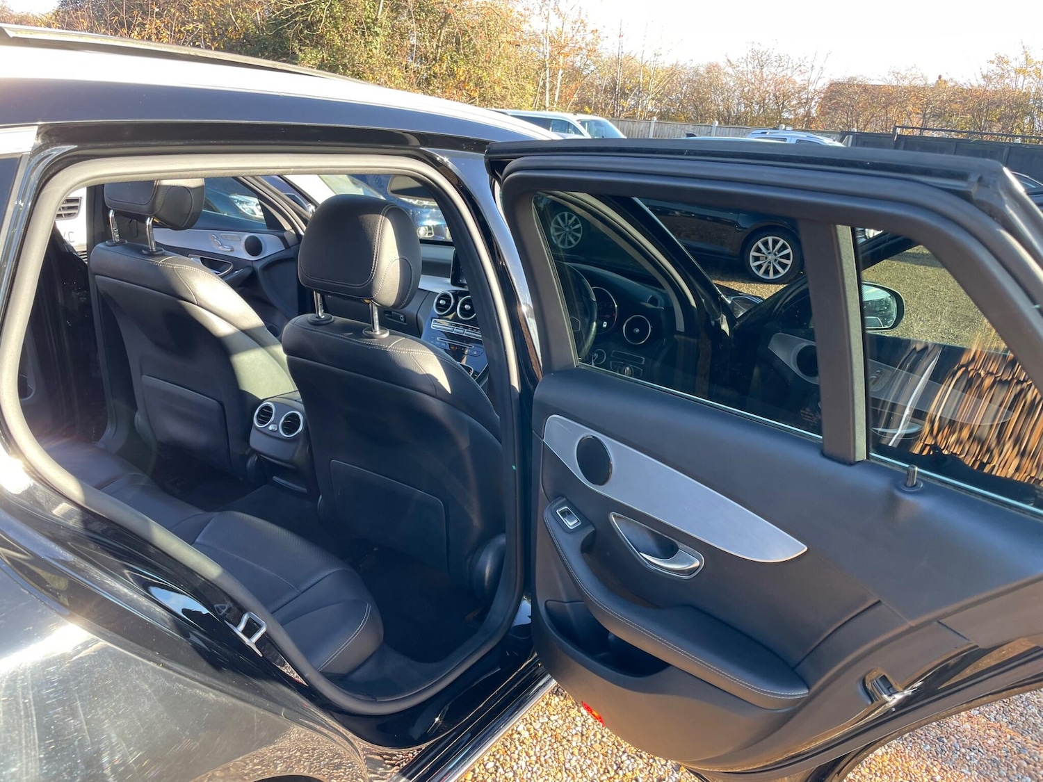 Used Mercedes-Benz C Class for sale - 77611670: Photo 39