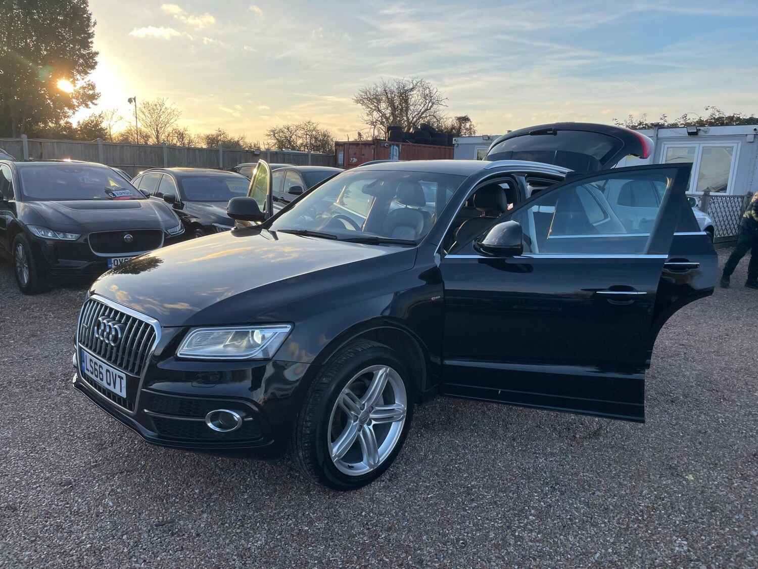 Used Audi Q5 2016 for sale - 77501820: Photo 53