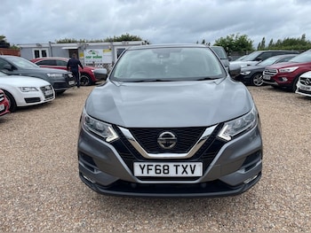 Used Nissan Qashqai 2018 for sale - 78830901: Photo