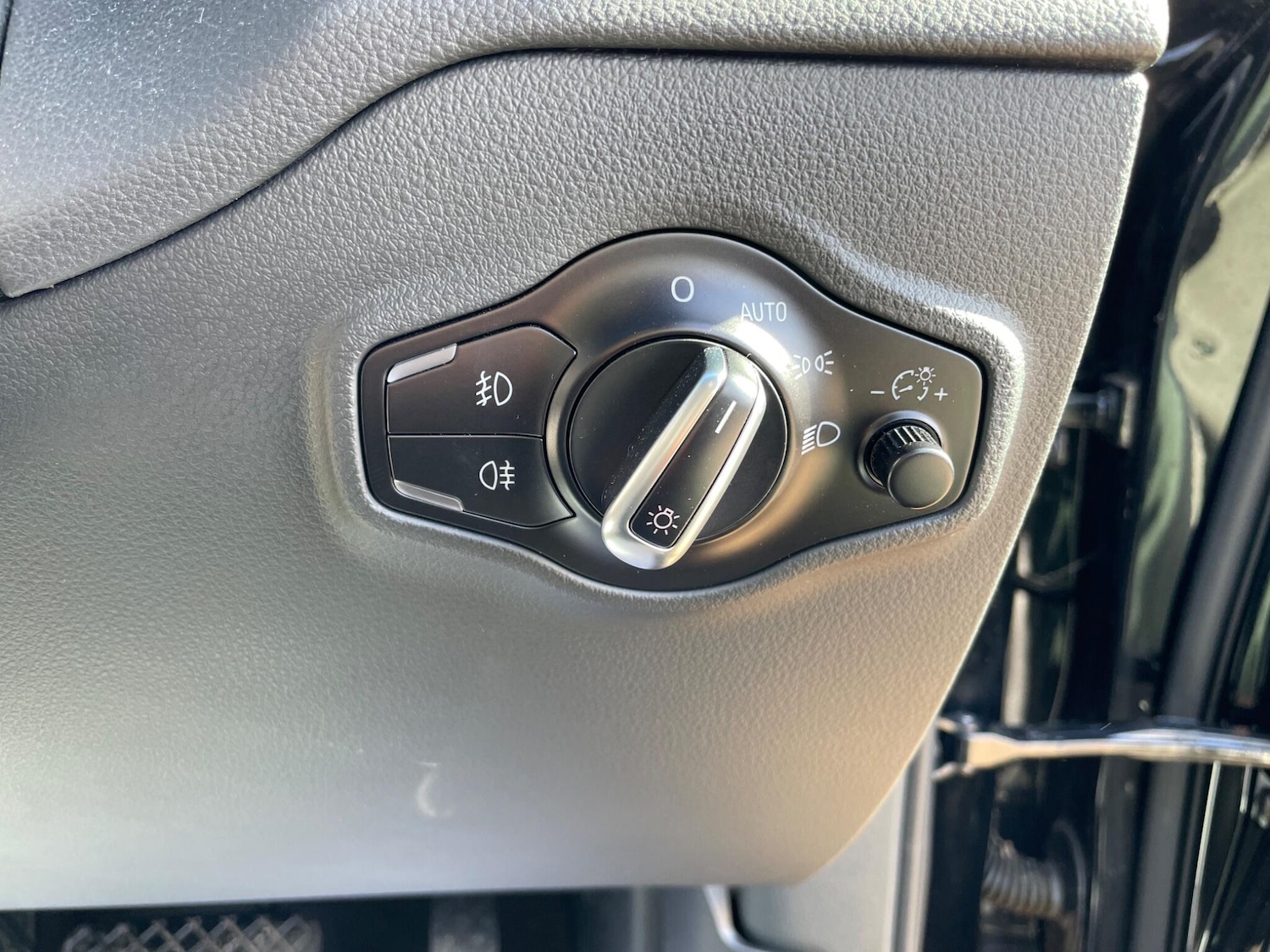 Used Audi Q5 2016 for sale - 77926076: Photo 12