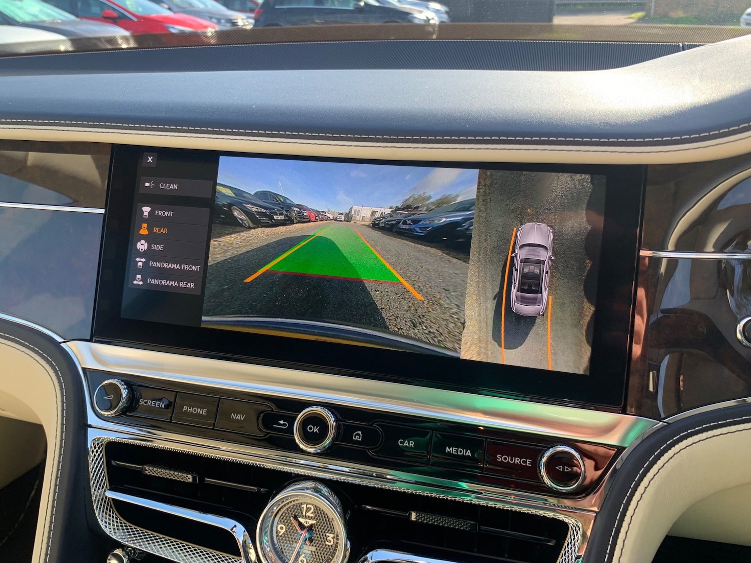 Used Bentley Flying Spur 2020 for sale - 77769777: Photo 36