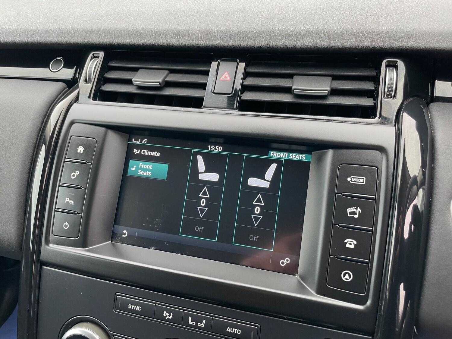 Used Land Rover Discovery 2017 for sale - 77501772: Photo 18