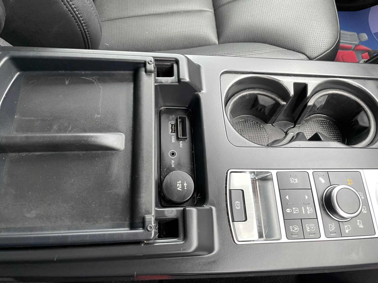 Used Land Rover Discovery 2017 for sale - 77501772: Photo 22