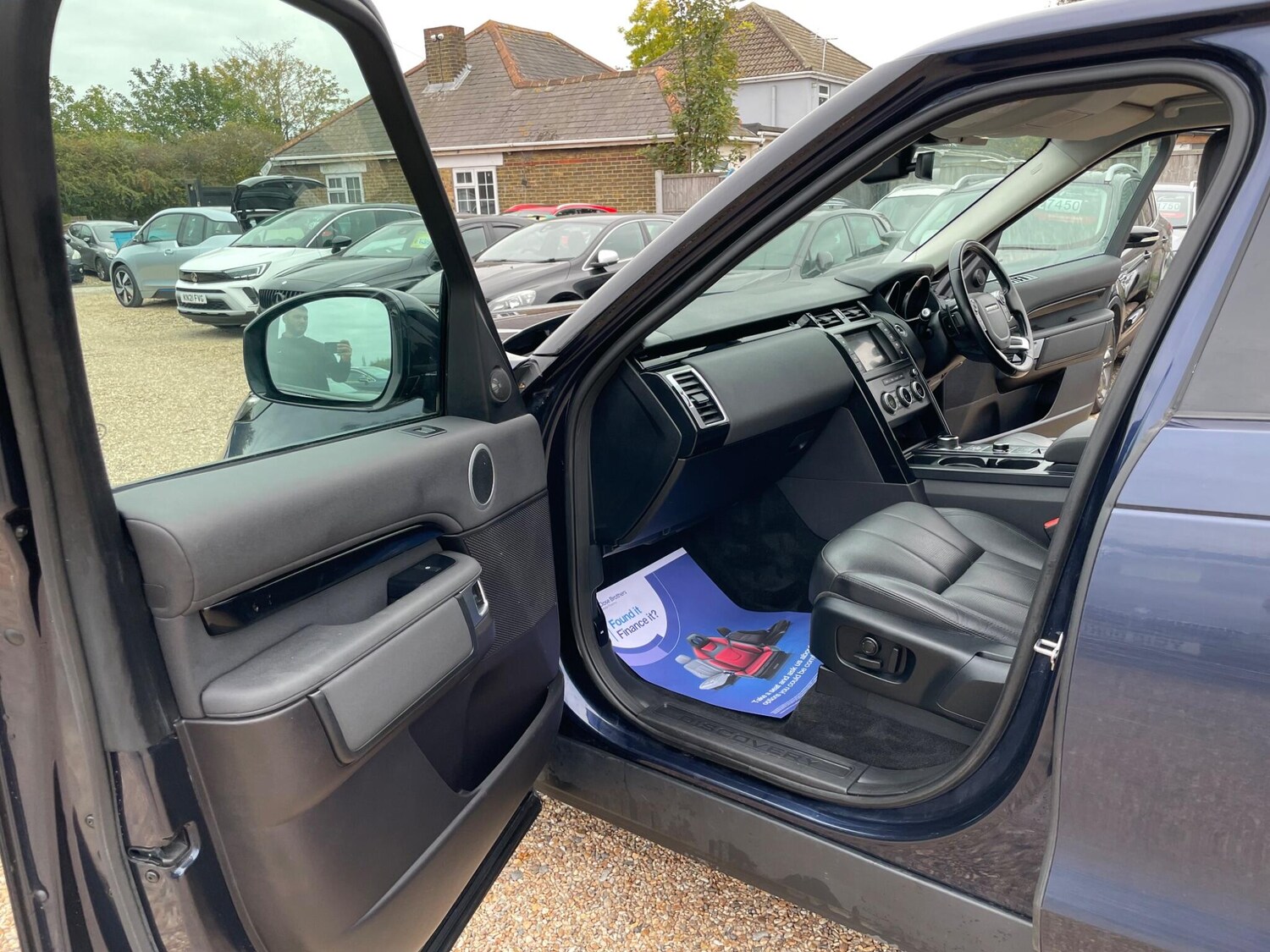 Used Land Rover Discovery 2017 for sale - 77501772: Photo 29