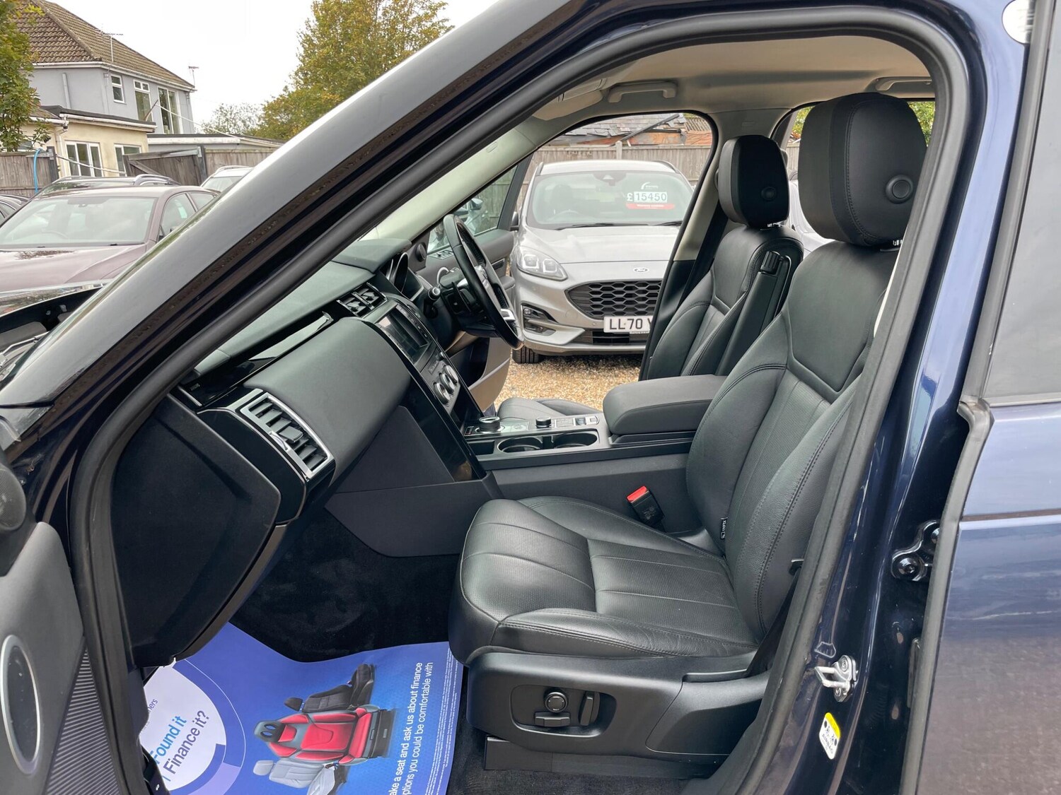 Used Land Rover Discovery 2017 for sale - 77501772: Photo 30