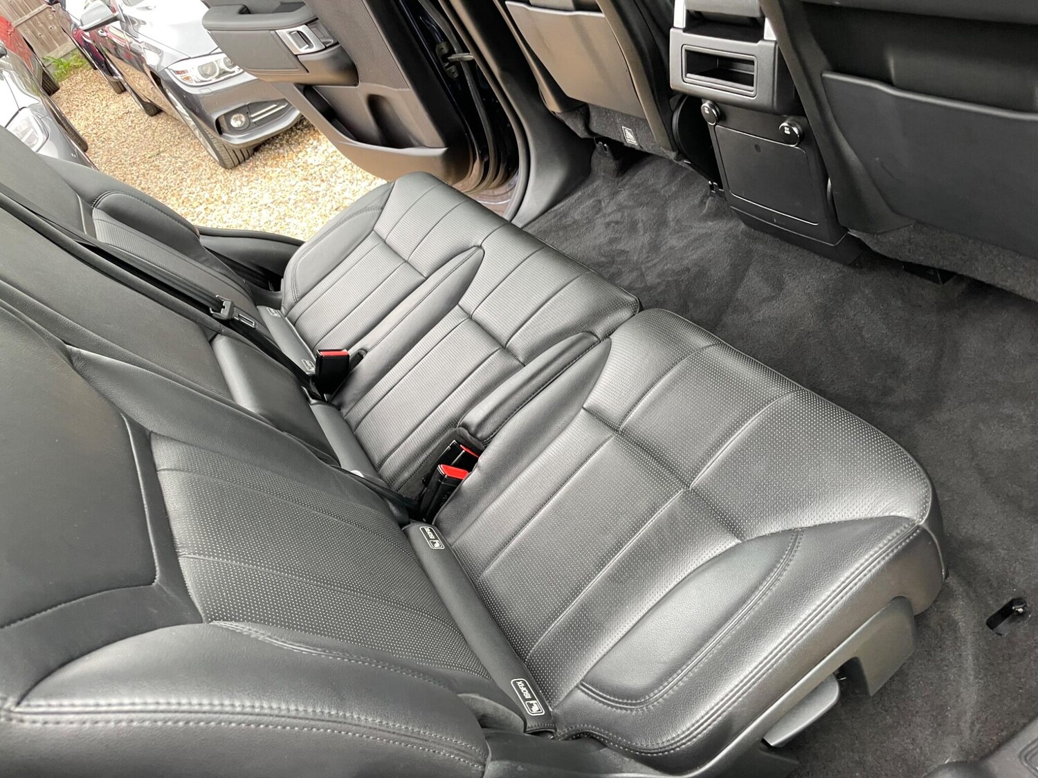 Used Land Rover Discovery 2017 for sale - 77501772: Photo 46