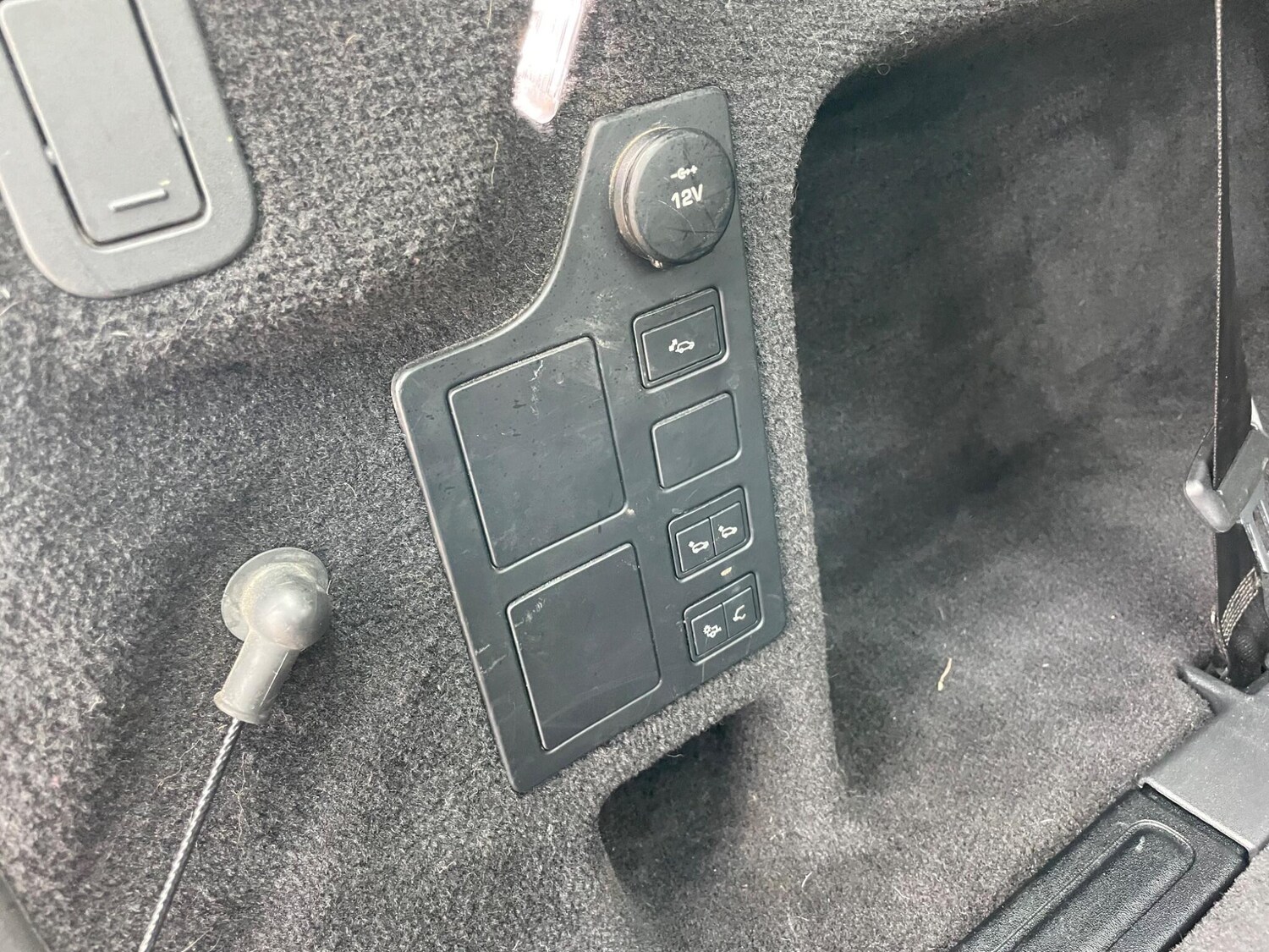 Used Land Rover Discovery 2017 for sale - 77501772: Photo 56