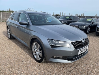 Used Skoda Superb 2017 for sale - 78204654: Photo
