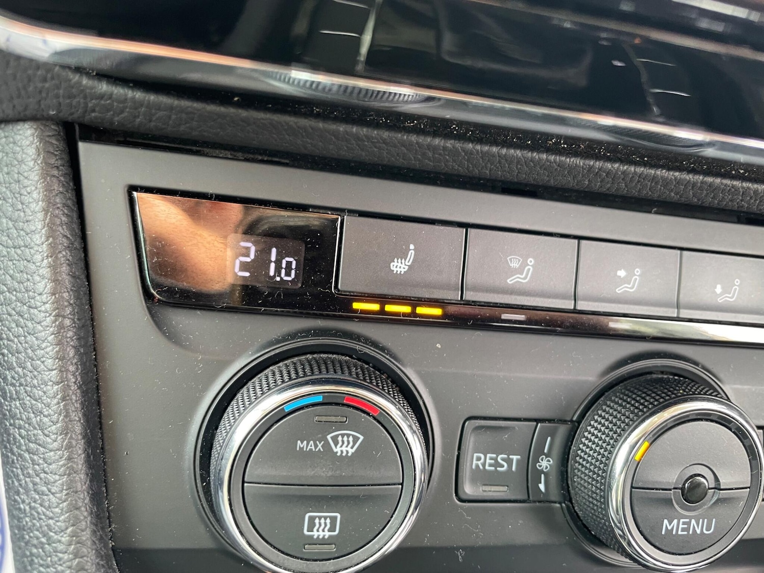 Used Skoda Superb 2017 for sale - 78204654: Photo 21