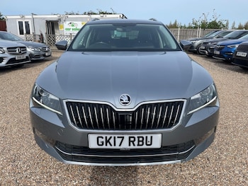 Used Skoda Superb 2017 for sale - 78204654: Photo