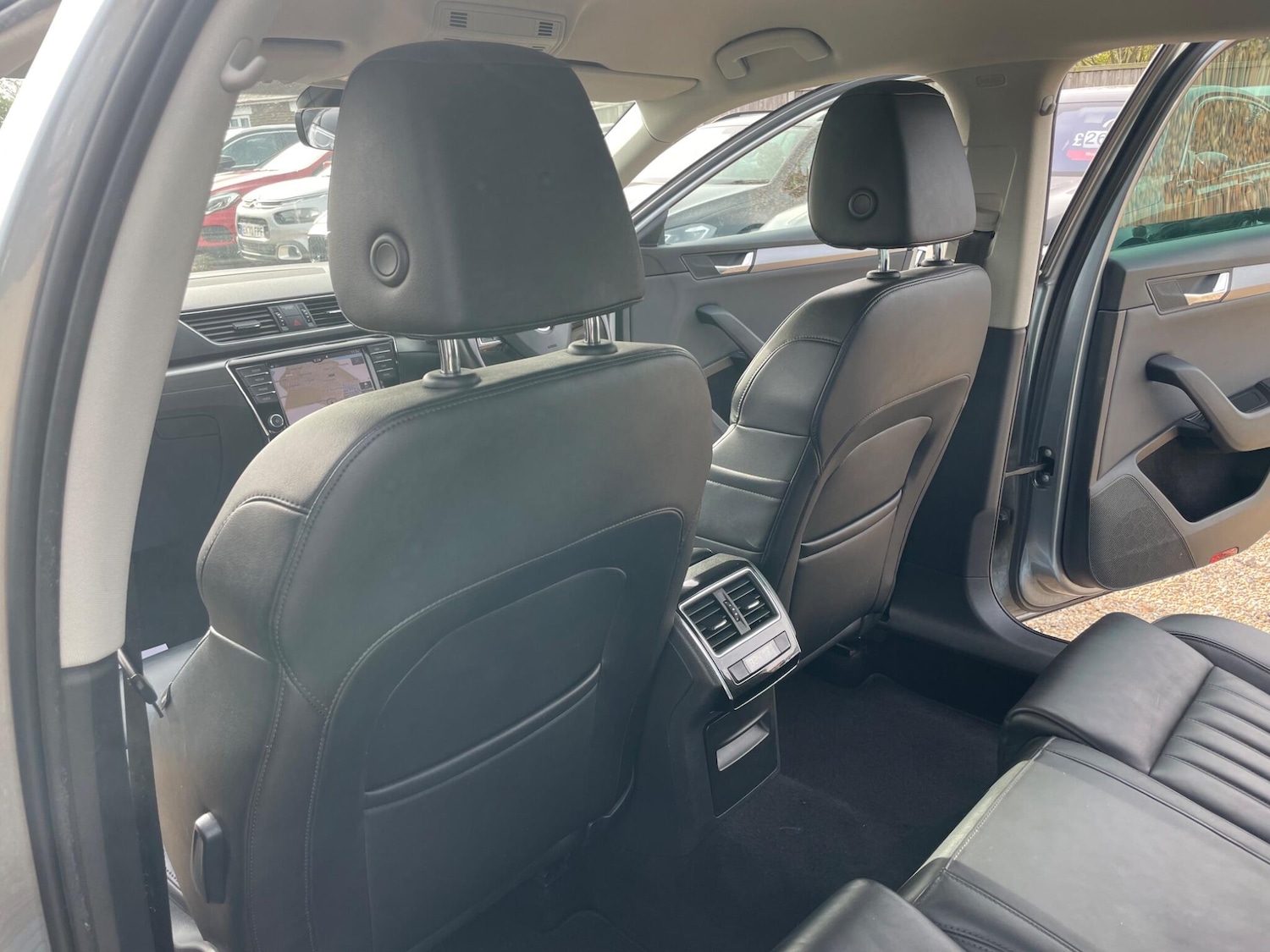 Used Skoda Superb 2017 for sale - 78204654: Photo 39