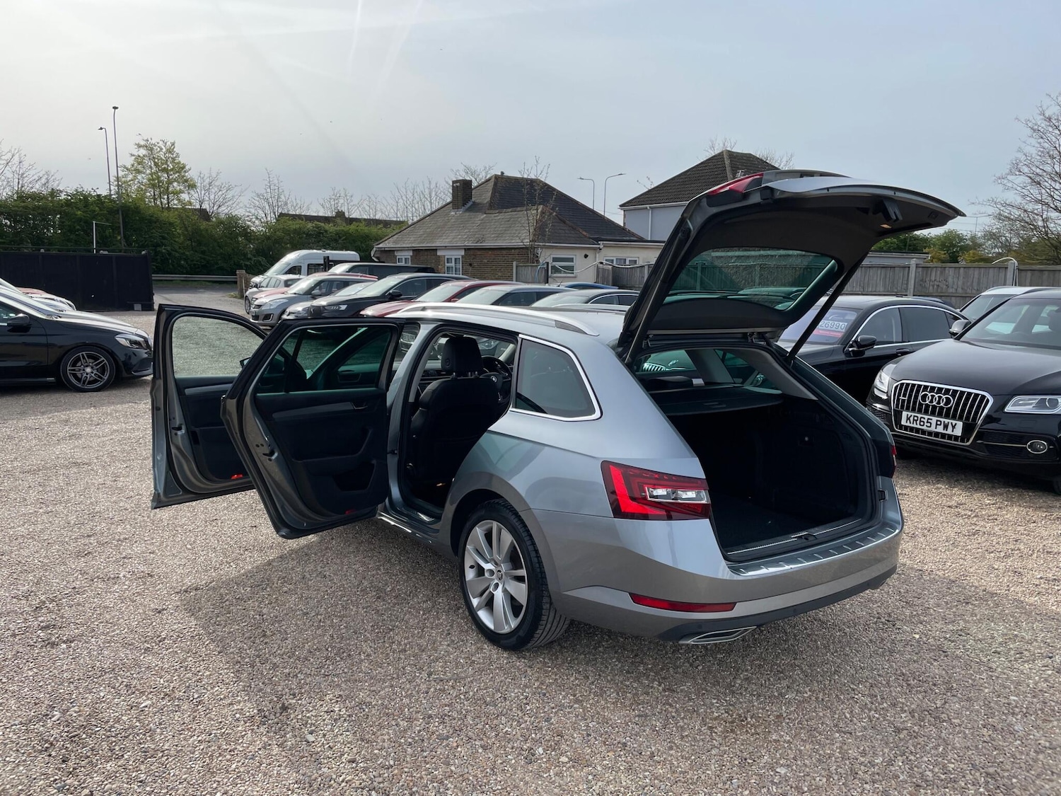 Used Skoda Superb 2017 for sale - 78204654: Photo 49