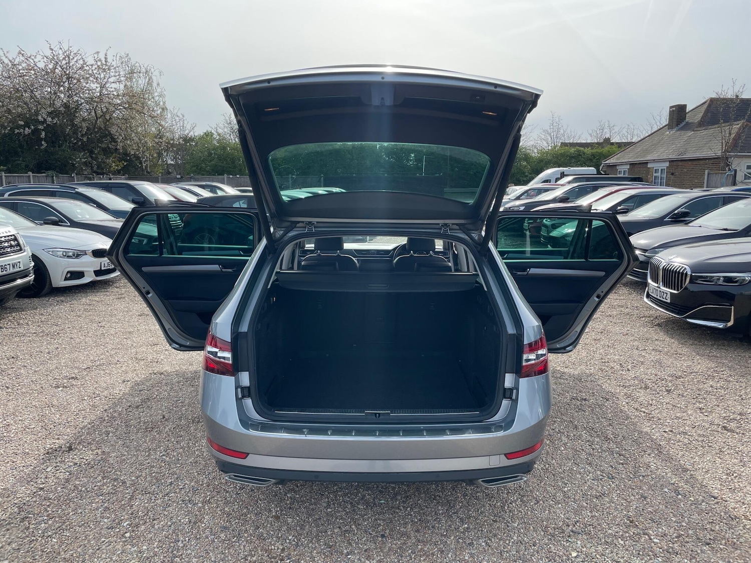 Used Skoda Superb 2017 for sale - 78204654: Photo 50