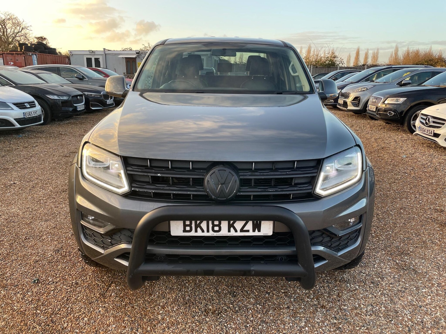 Used Volkswagen Amarok for sale - 77501801: Photo 2
