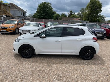 Used Peugeot 208 2016 for sale - 78860013: Photo