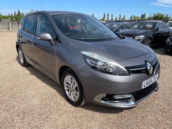 Used Renault Scenic 2014 for sale - 79362486: Photo