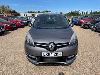 Used Renault Scenic 2014 for sale - 79362486: Photo