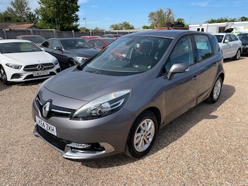 Used Renault Scenic 2014 for sale - 79362486: Photo