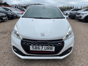 Used Peugeot 208 2017 for sale - 78462357: Photo