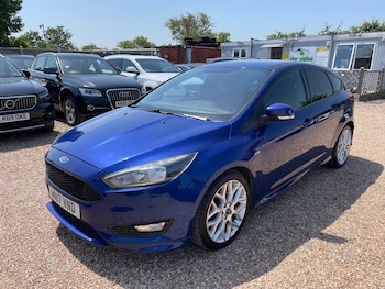 Used Ford Focus 2017 for sale - 78989181: Photo