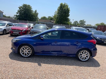 Used Ford Focus 2017 for sale - 78989181: Photo
