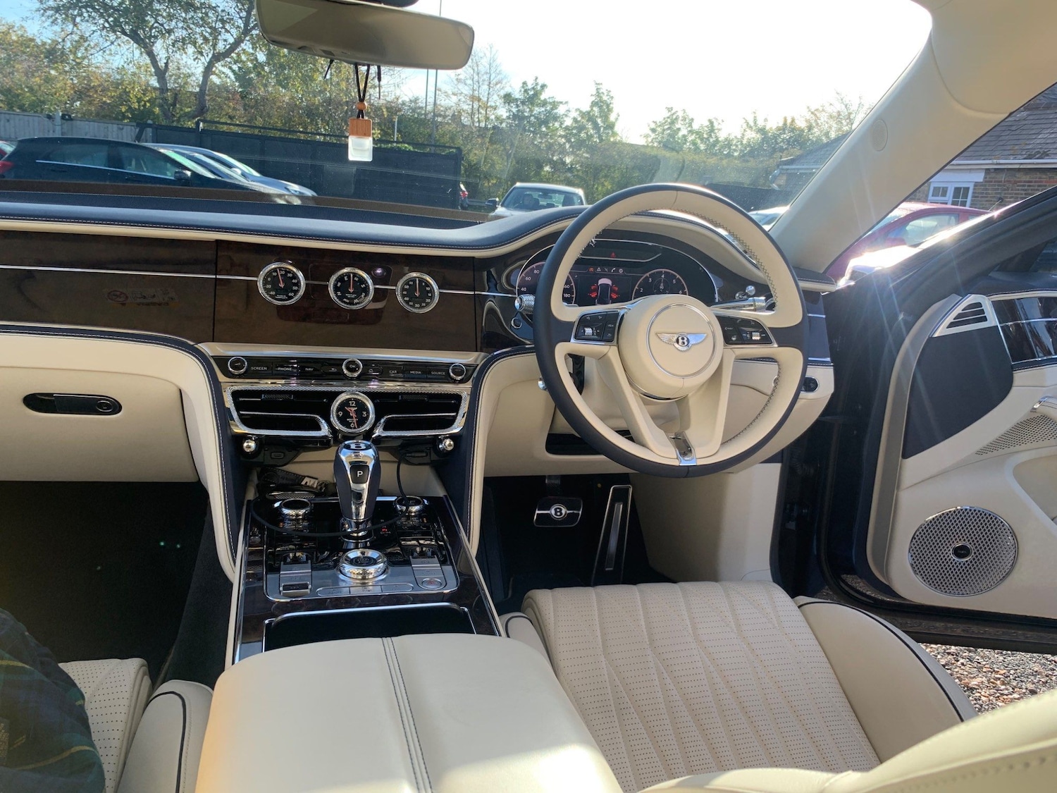 Used Bentley Flying Spur 2020 for sale - 77883497: Photo 61