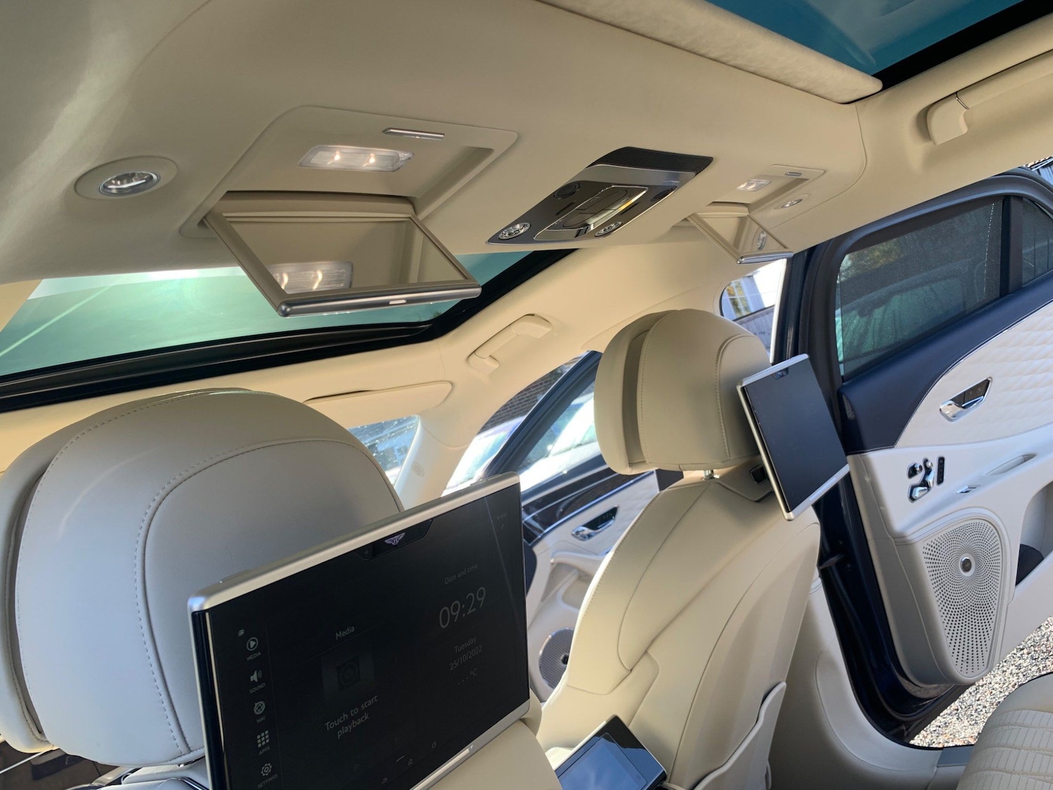 Used Bentley Flying Spur 2020 for sale - 77883497: Photo 74