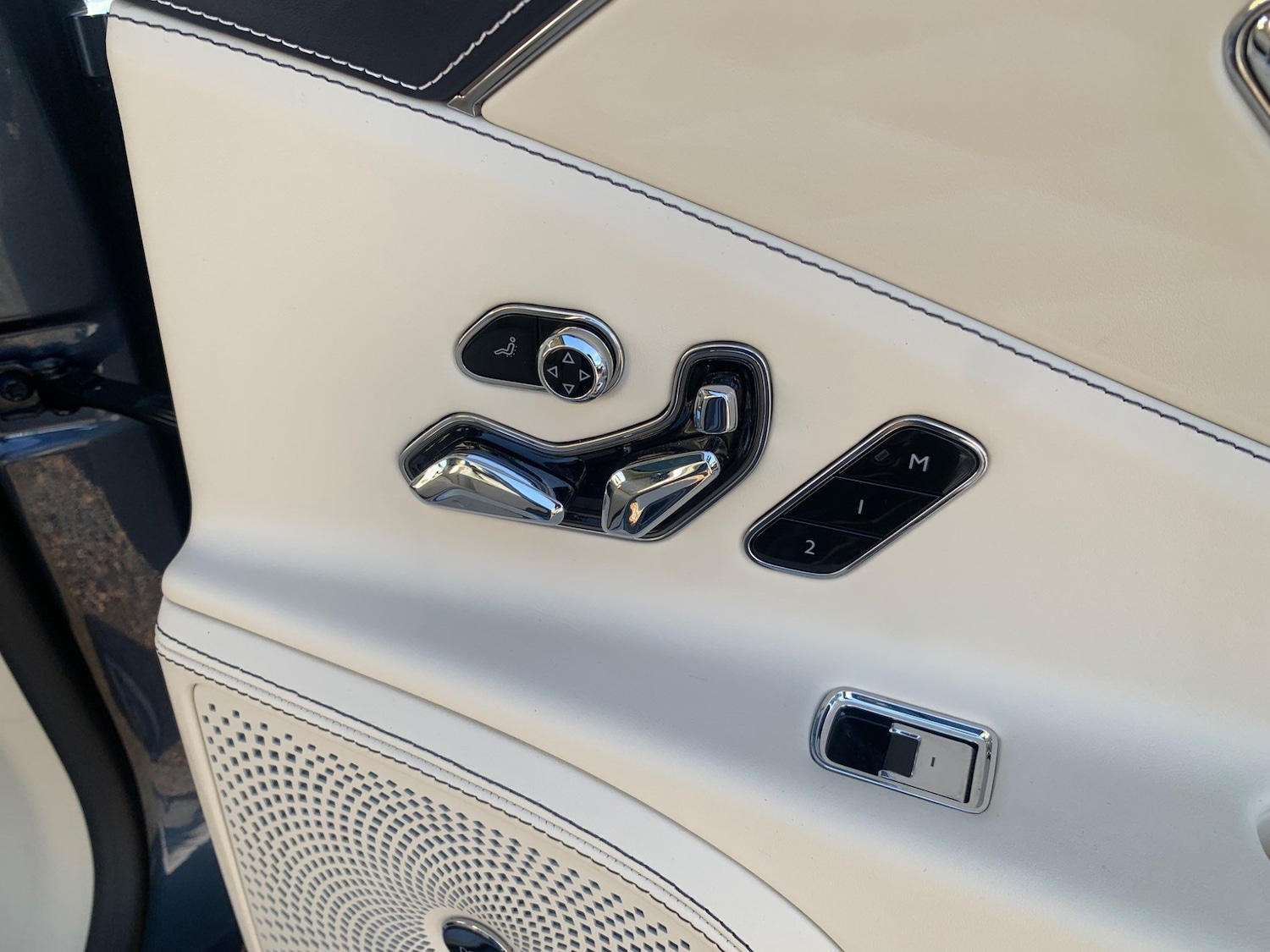 Used Bentley Flying Spur 2020 for sale - 77883497: Photo 77