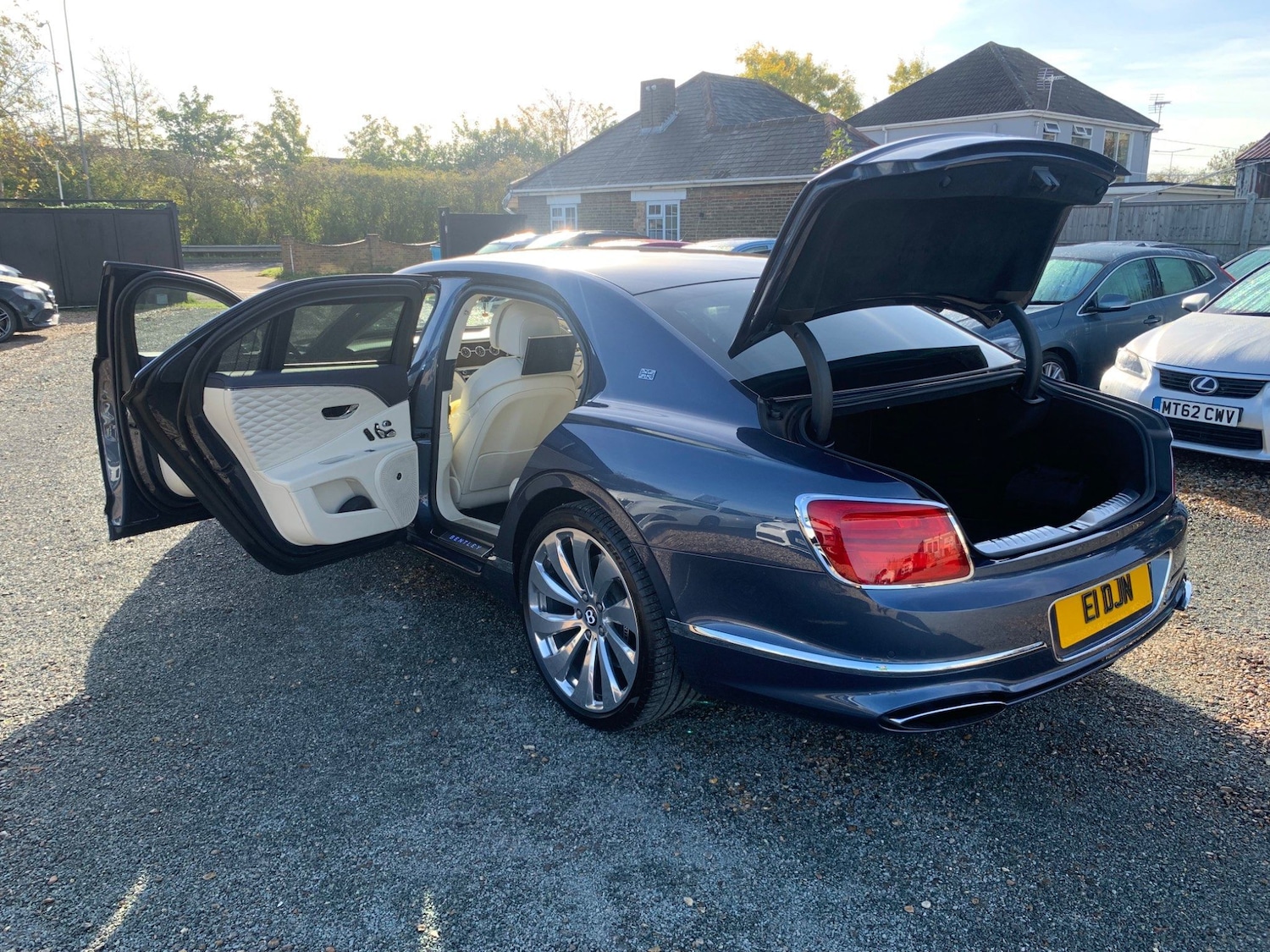 Used Bentley Flying Spur 2020 for sale - 77883497: Photo 86