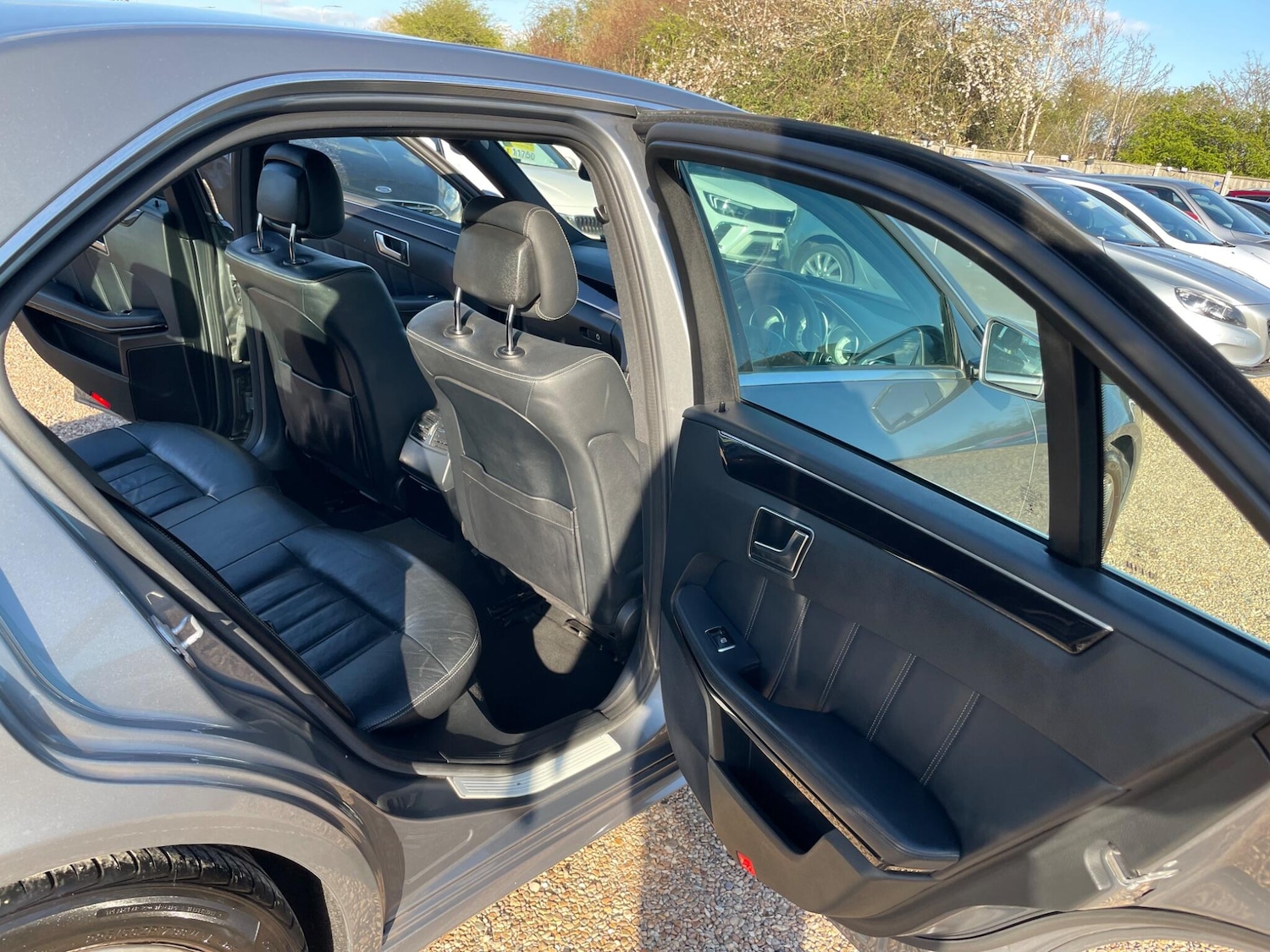 Used Mercedes-Benz E Class 2014 for sale - 78185300: Photo 37