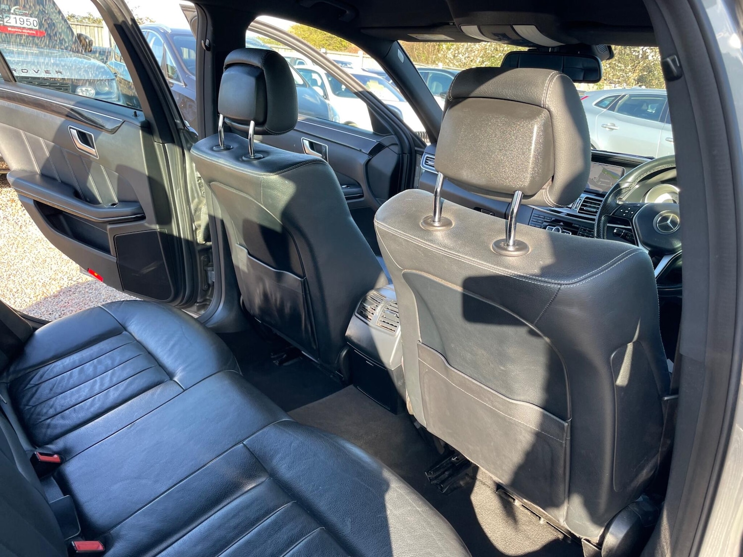 Used Mercedes-Benz E Class 2014 for sale - 78185300: Photo 39