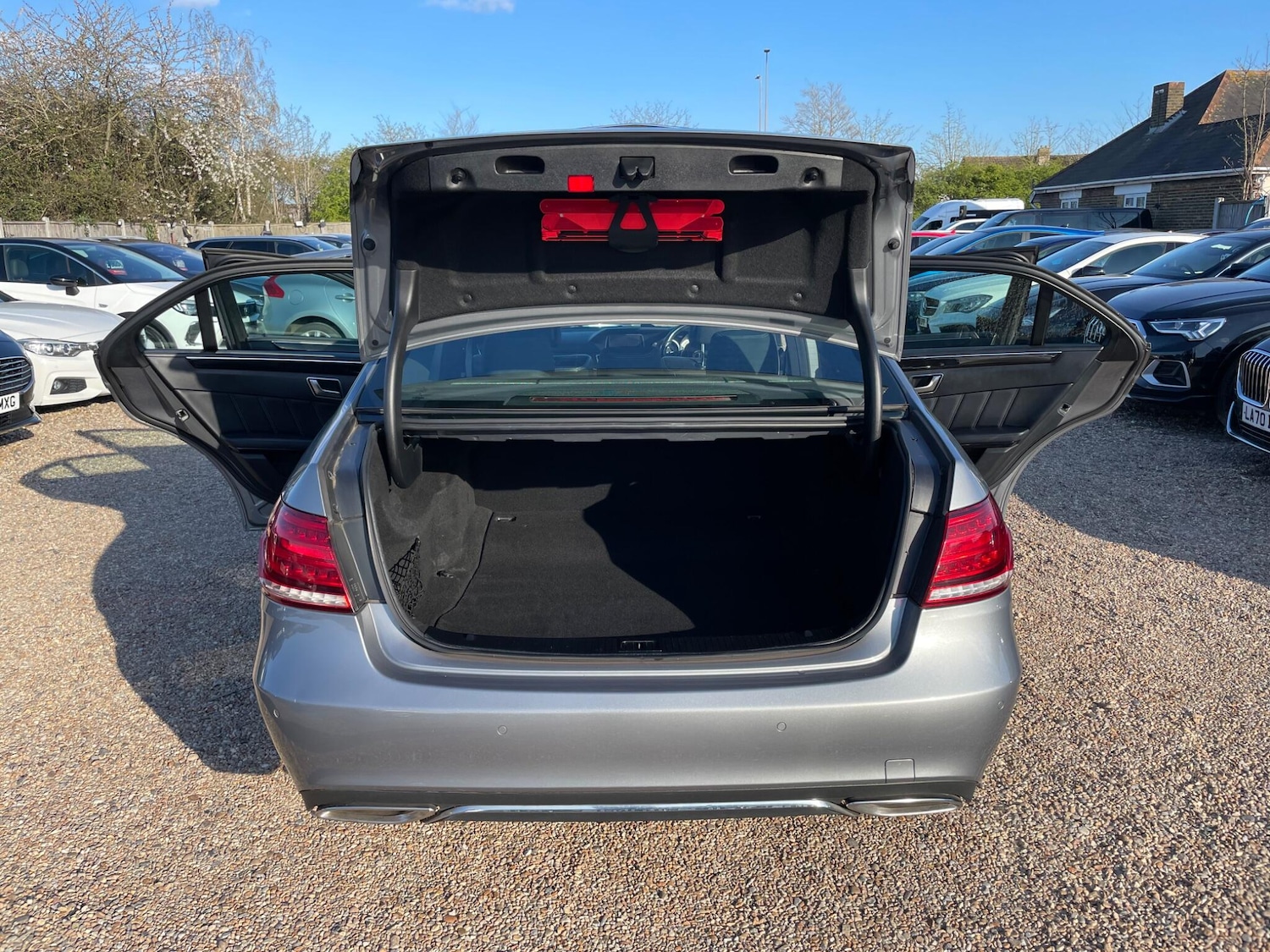 Used Mercedes-Benz E Class 2014 for sale - 78185300: Photo 44