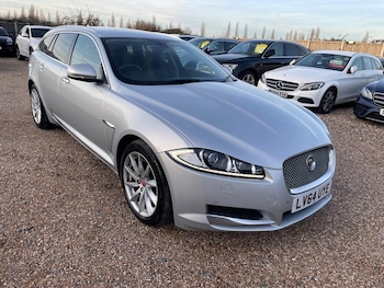 Used Jaguar XF 2014 for sale - 77501827: Photo