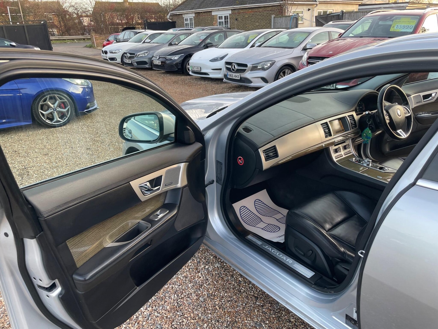 Used Jaguar XF 2014 for sale - 77501827: Photo 27