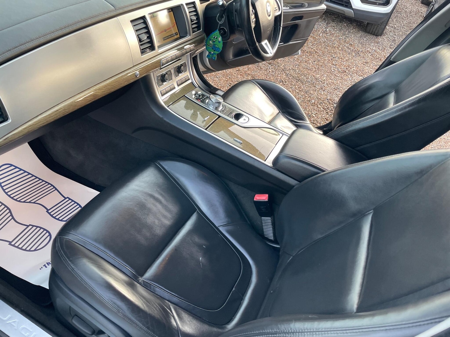 Used Jaguar XF 2014 for sale - 77501827: Photo 31