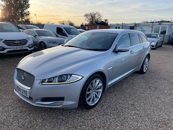 Used Jaguar XF 2014 for sale - 77501827: Photo