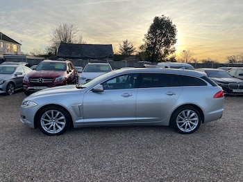 Used Jaguar XF 2014 for sale - 77501827: Photo