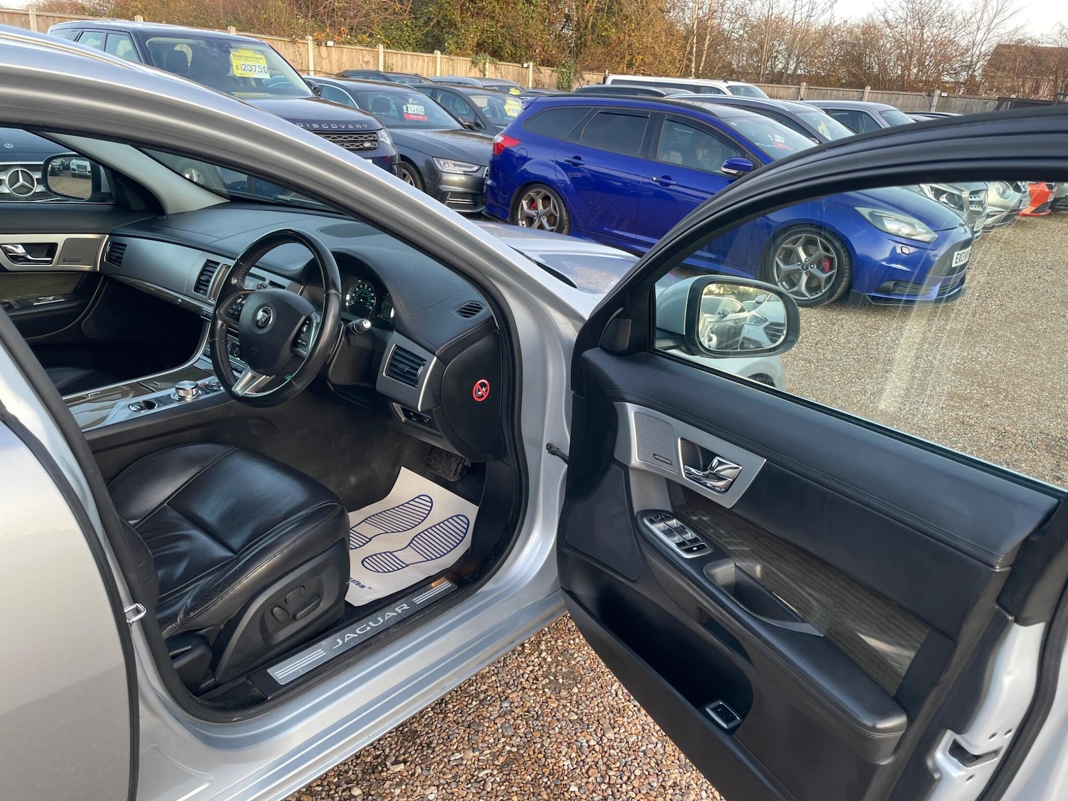 Used Jaguar XF 2014 for sale - 77501827: Photo 9