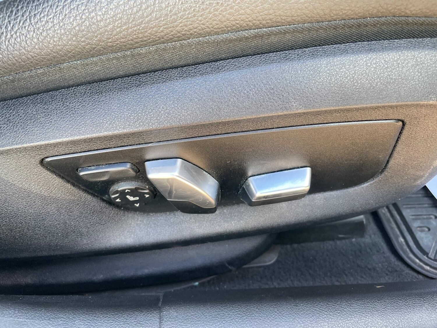 Used BMW 5 Series 2018 for sale - 77509729: Photo 30