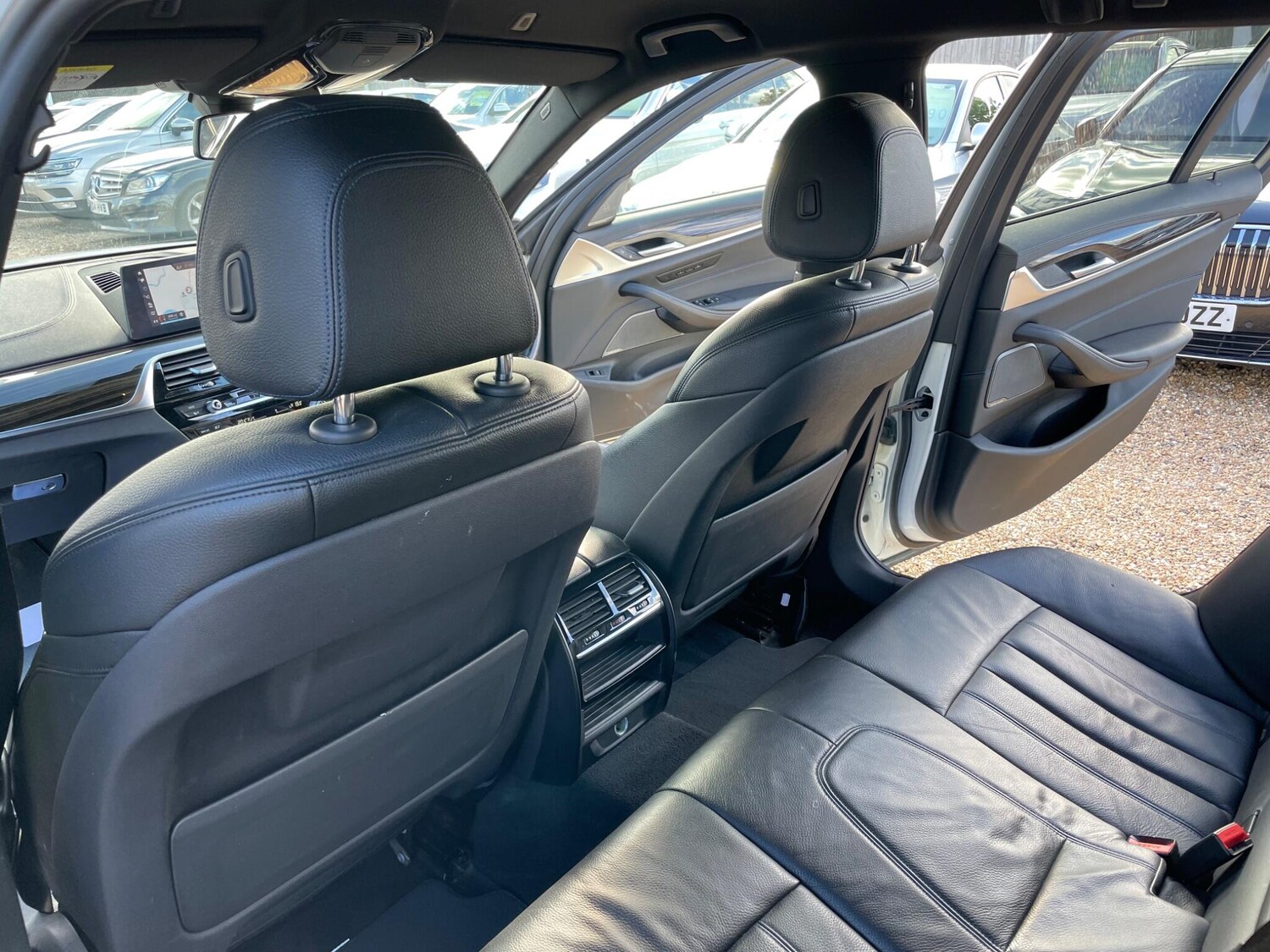 Used BMW 5 Series 2018 for sale - 77509729: Photo 45