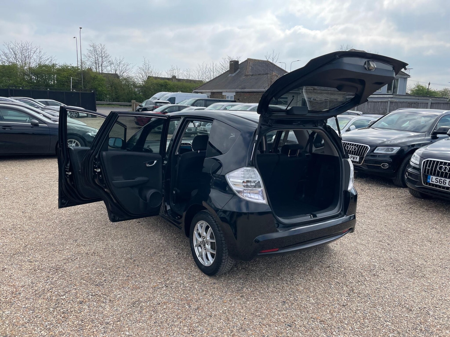 Used Honda Fit 2023 for sale - 78058398: Photo 44