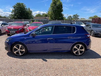 Used Peugeot 308 2015 for sale - 79048970: Photo