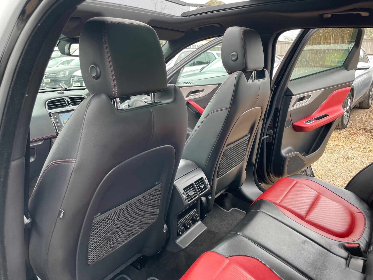 Used Jaguar F-Pace for sale - 77809104: Photo 41