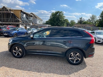 Used Volvo XC60 2015 for sale - 79132047: Photo
