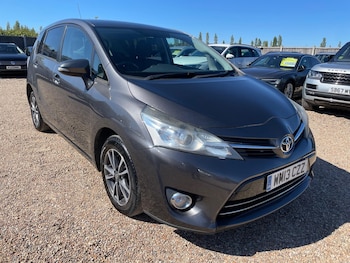 Used Toyota Verso 2013 for sale - 78404911: Photo