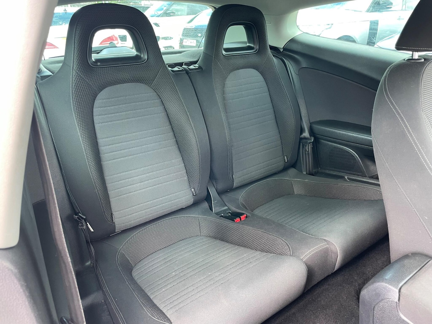 Used Volkswagen Scirocco 2011 for sale - 78058314: Photo 22