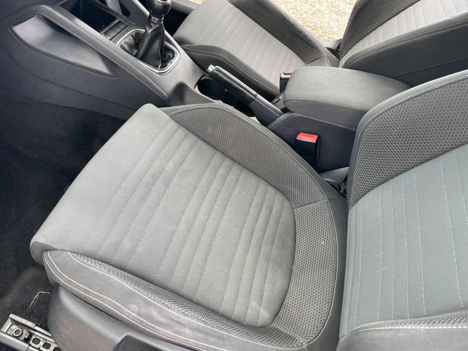 Used Volkswagen Scirocco 2011 for sale - 78058314: Photo 28