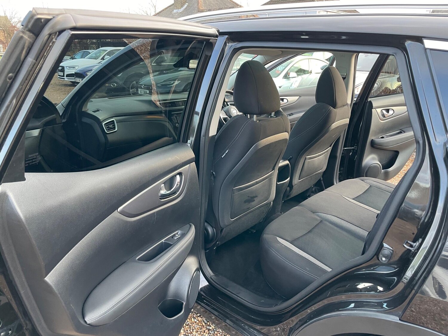 Used Nissan Qashqai 2019 for sale - 77501806: Photo 32