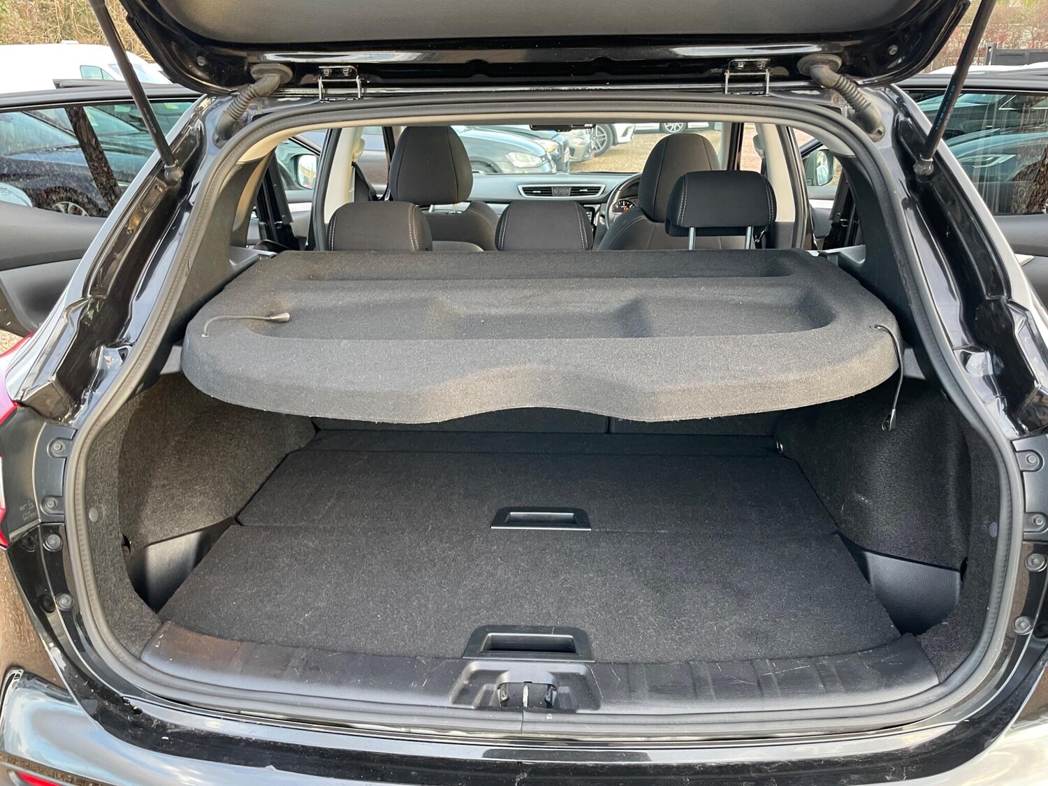 Used Nissan Qashqai 2019 for sale - 77501806: Photo 44